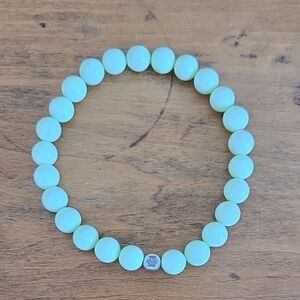 Jade & Sterling Silver Celadon Green Stretch Bracelet